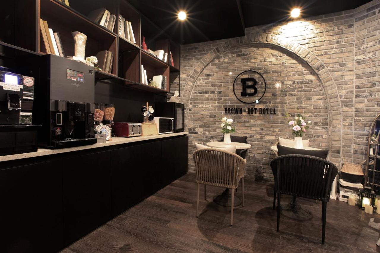 Brown-Dot Hotel Yangjeong ปูซาน ภายนอก รูปภาพ