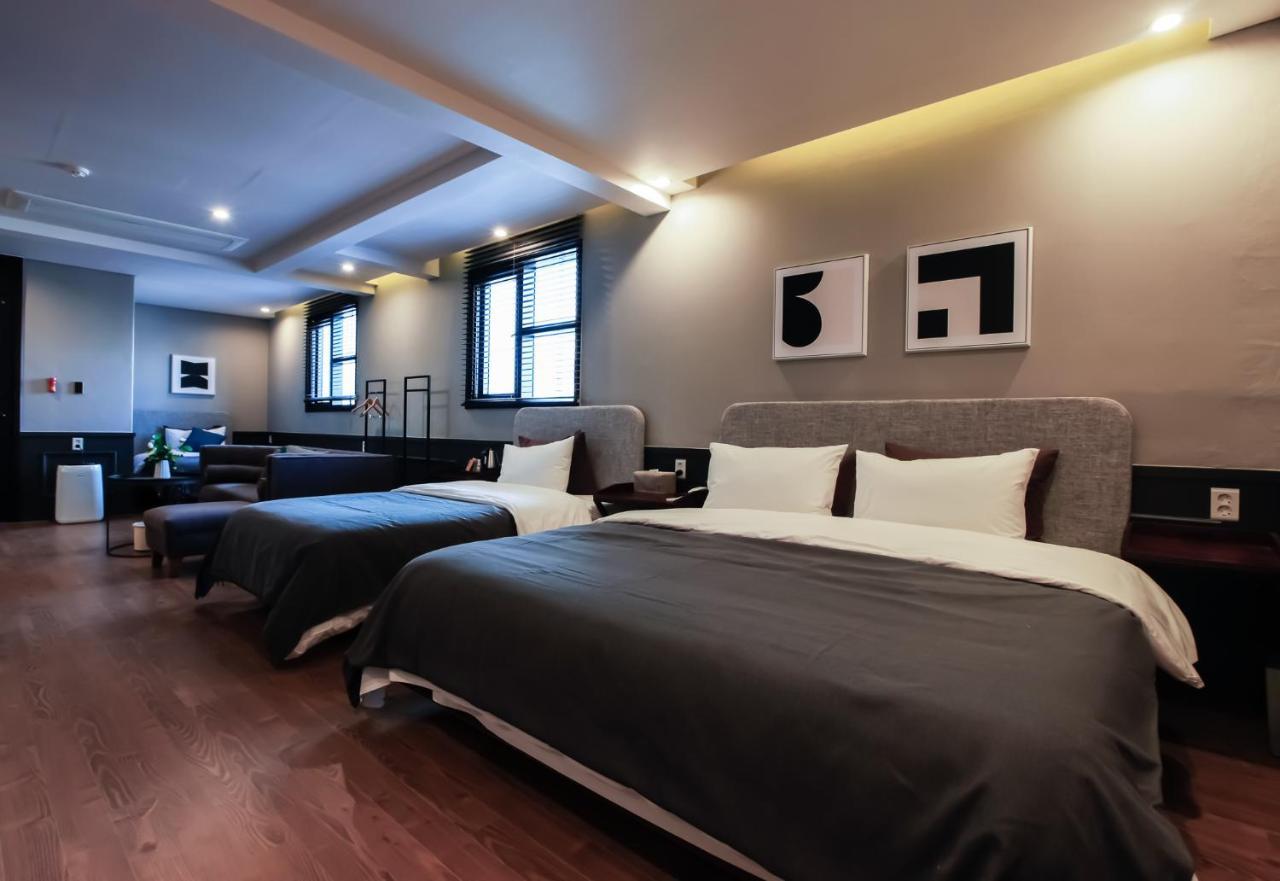 Brown-Dot Hotel Yangjeong ปูซาน ภายนอก รูปภาพ